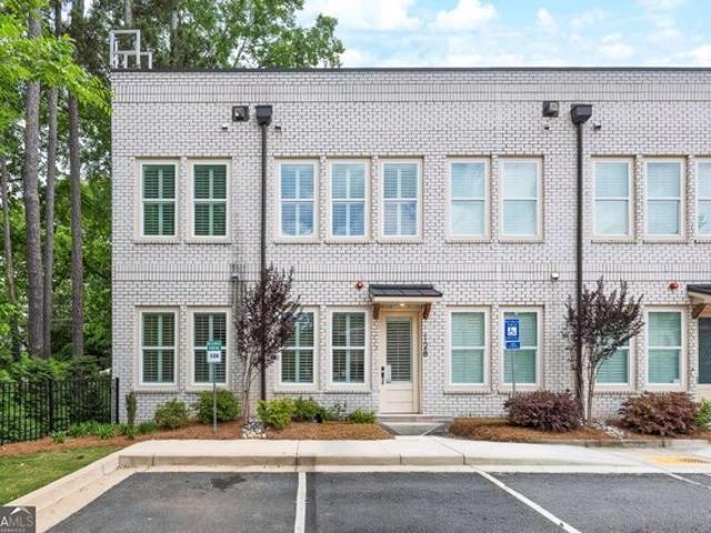 Townhouse for sale in Woodstock, Georgia