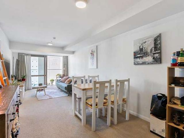 Apartment for sale in Auckland, Oroua County