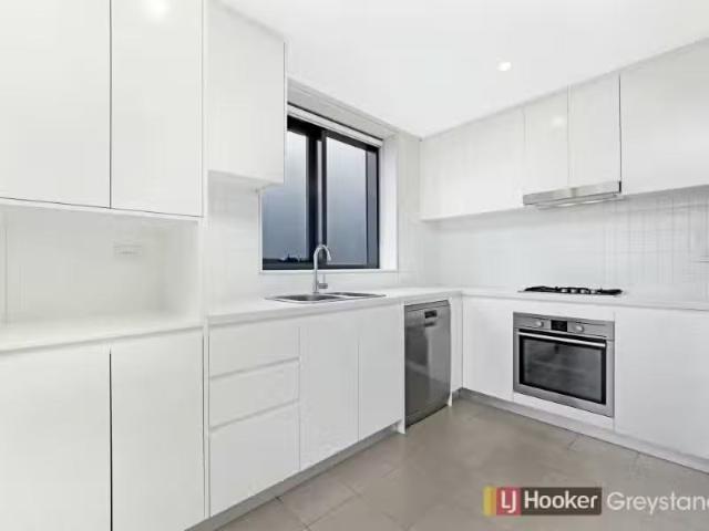 Apartment for rent in Experiment Farm, Sydney