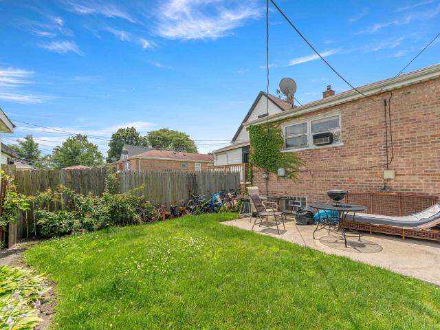 House for sale in Chicago Park, Illinois
