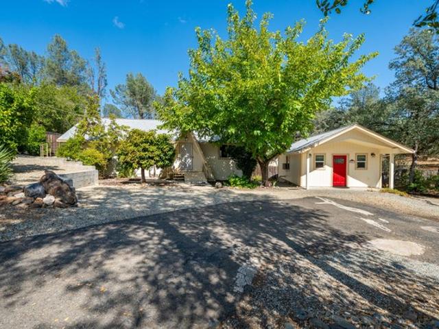House for sale in Redding, Shasta County