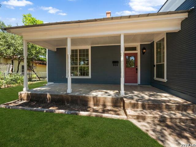 House for sale in Hondo, Medina County