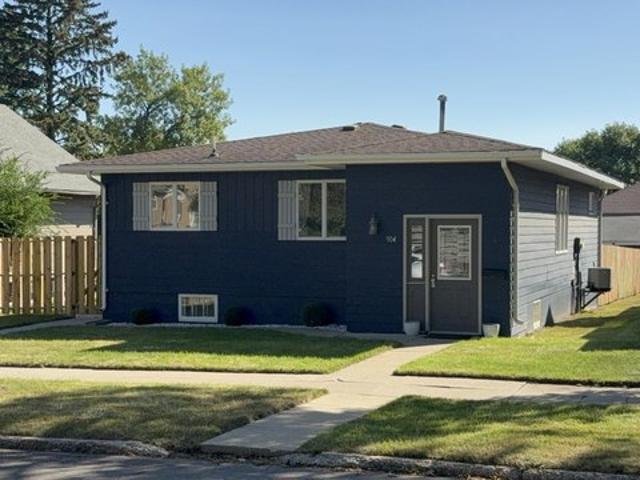 House for sale in Watertown, South Dakota