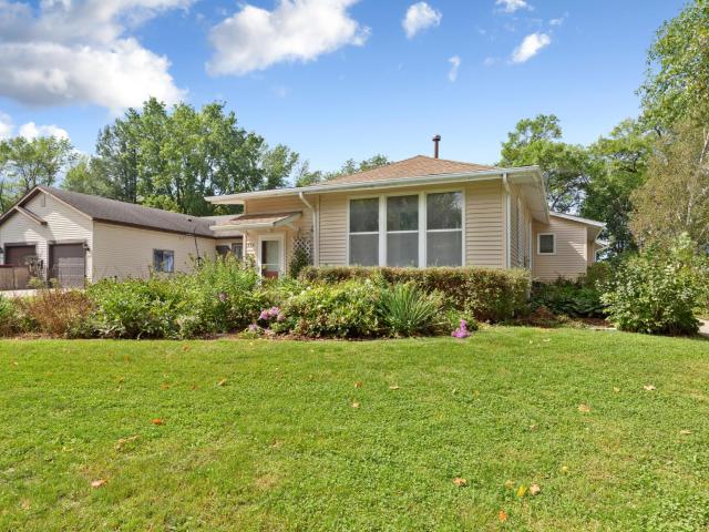 House for sale in Waseca, Waseca County