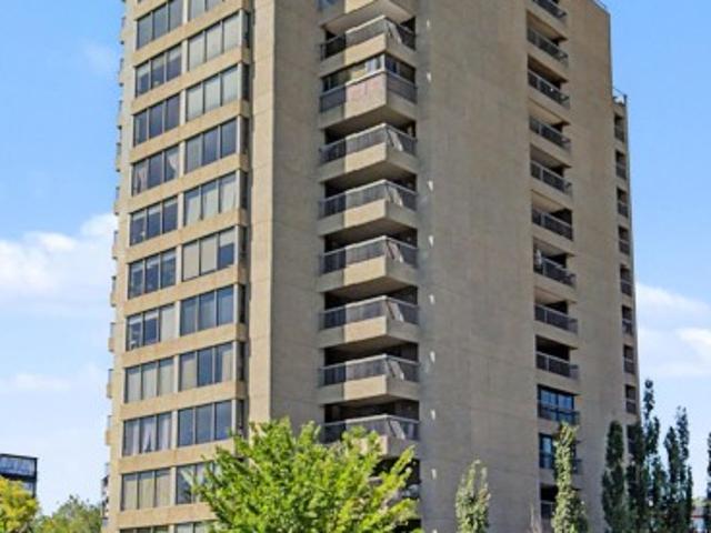 Condo for sale in Wedgewood, Alberta