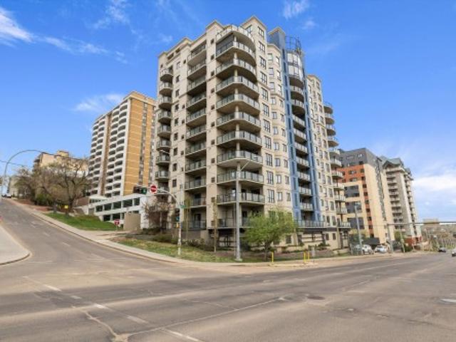 Condo for sale in Wedgewood, Alberta