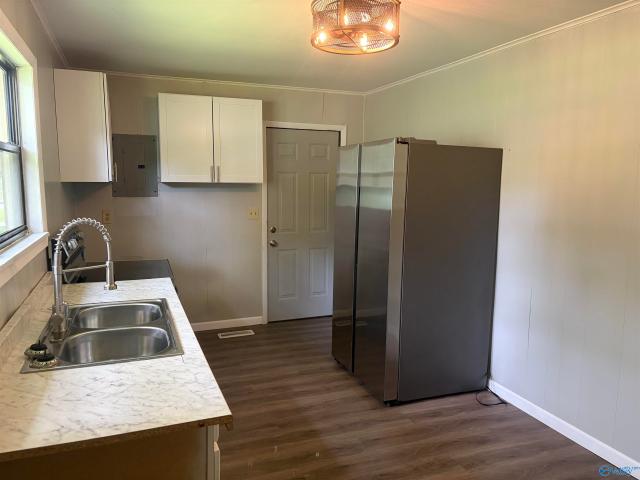 House for sale in Bridgeport, Alabama