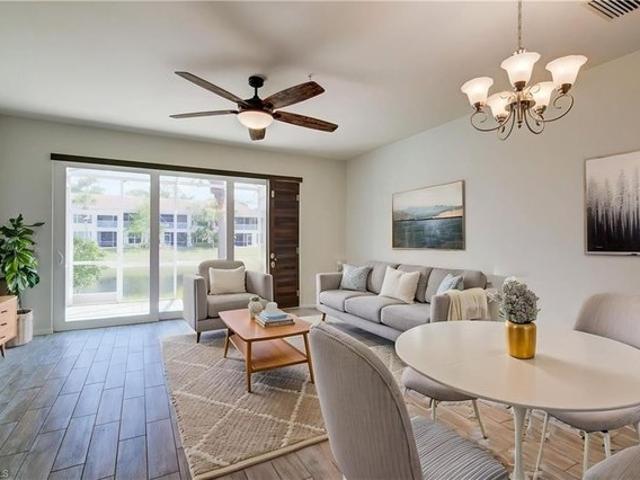 Townhouse for sale in Naples, Florida