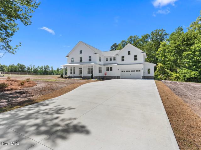 House for sale in Beulaville, North Carolina