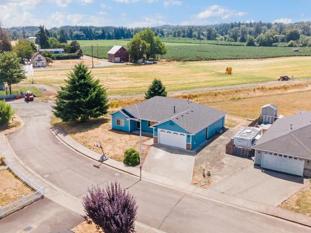 House for sale in Oregonia