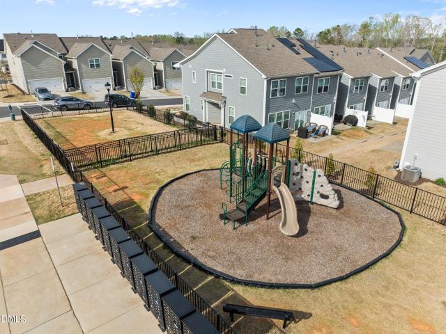 Townhouse for sale in Hillsborough, North Carolina