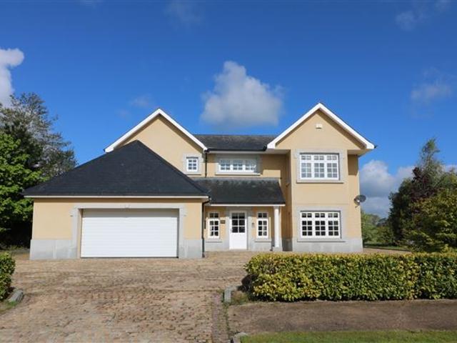 Farm for sale in Straffan