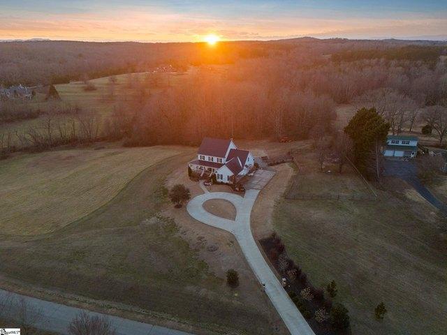 House for sale in Landrum, South Carolina