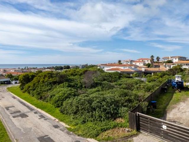 Land for sale in Cape St Francis, Eastern Cape