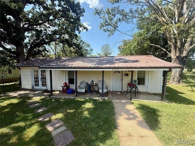 House for sale in Mineral Point, Missouri