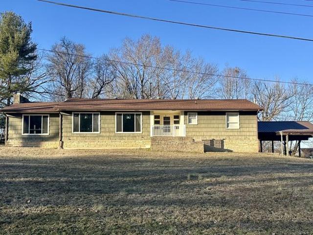 House for sale in Thayer, Missouri