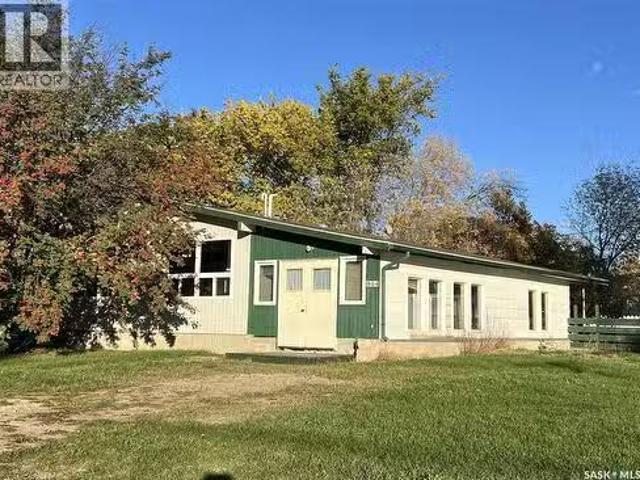 House for sale in Loon Lake, Saskatchewan