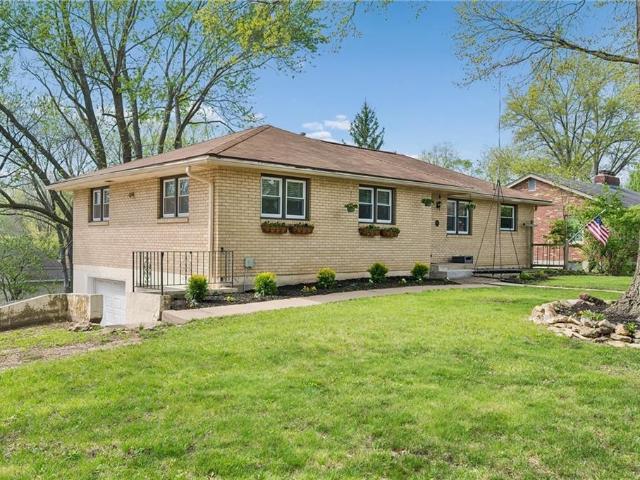 House for sale in Liberty, Missouri
