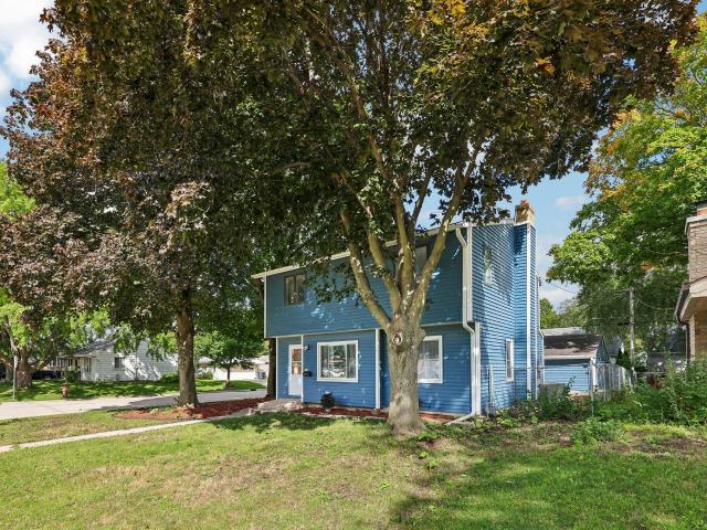 House for sale in Rainbow Gardens, West Allis