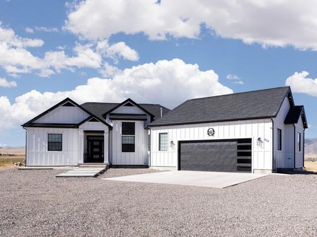 House for sale in Monroe, Utah