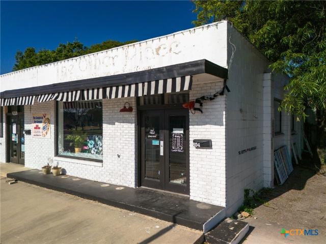 Commercial for sale in Lampasas, Lampasas County