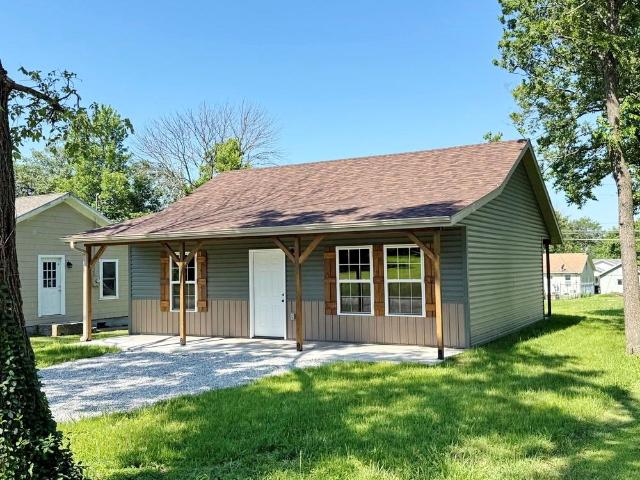 House for sale in El Dorado Springs, Missouri