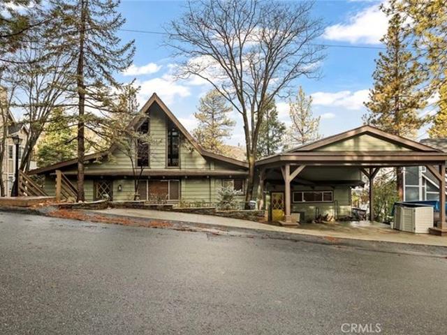 House for sale in Cedar Glen, California