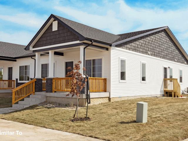 Condo for sale in Norwalk, Iowa