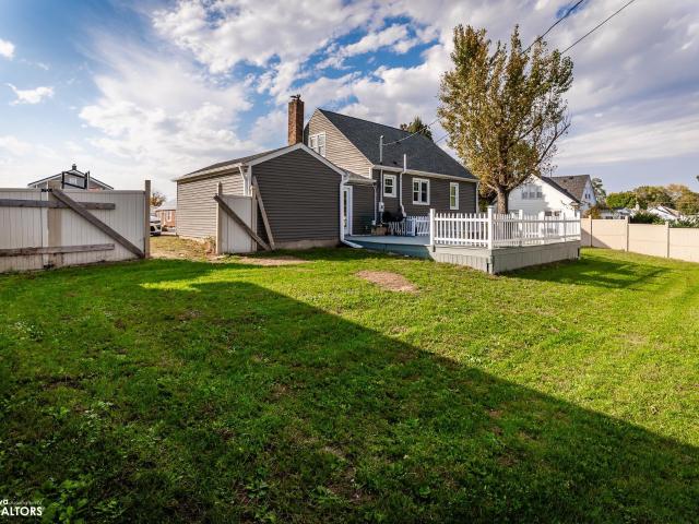 House for sale in Tama, Tama County