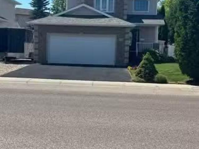 House for sale in Medicine Hat, Alberta