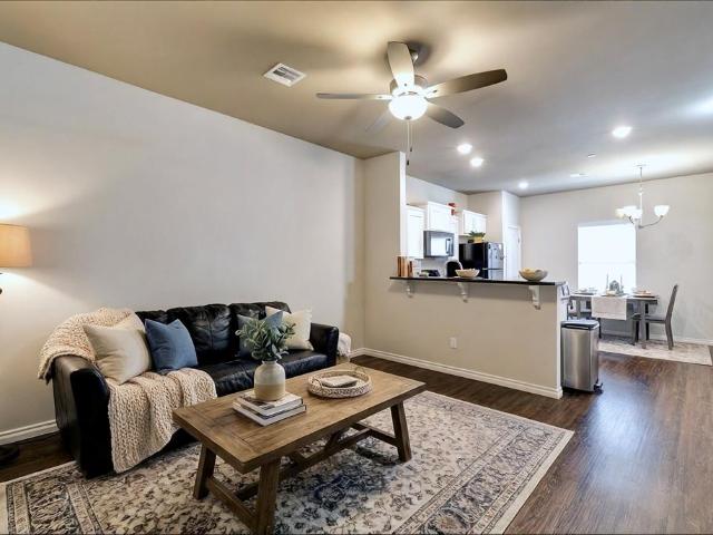 Townhouse for sale in Oklahoma City, Oklahoma
