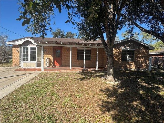 House for sale in Bee, Texas