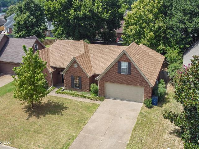 House for sale in Nesbit, Mississippi