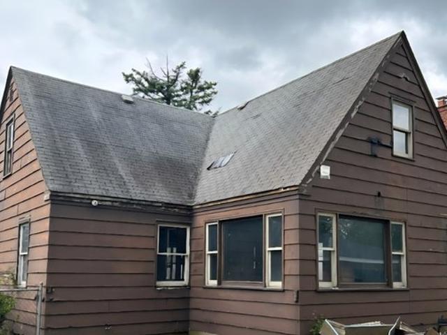House for sale in Illinois