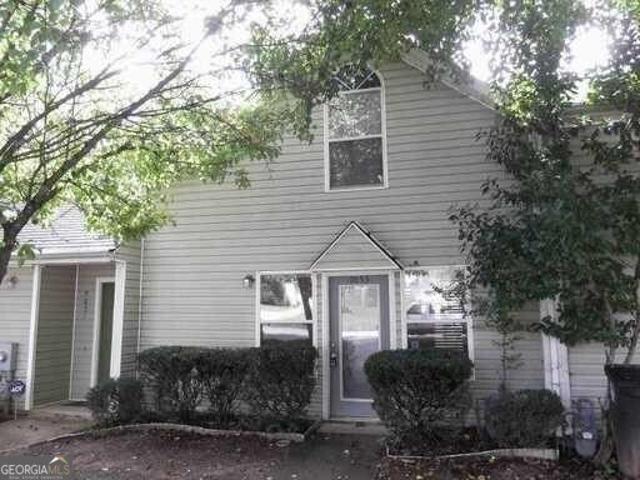Townhouse for sale in Douglasville, Georgia