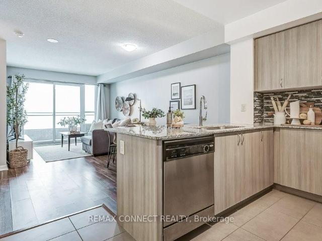 Condo for sale in Pickering, Golden Horseshoe