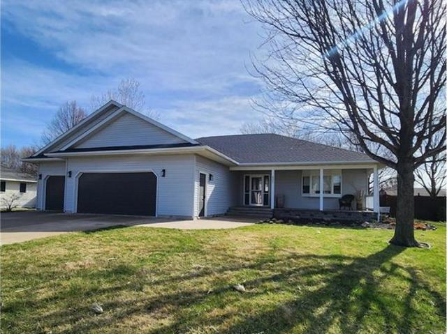 House for sale in Pipestone, Minnesota