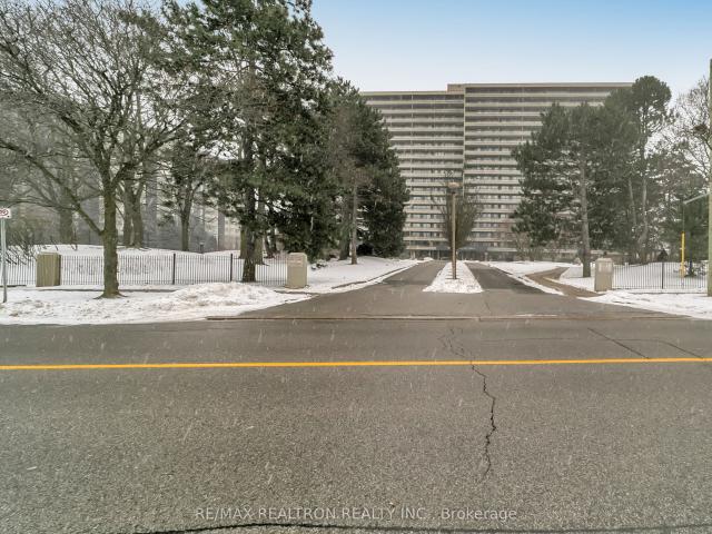 Condo for sale in York, Ontario
