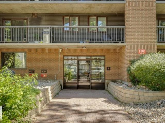 Condo for sale in Wedgewood, Alberta