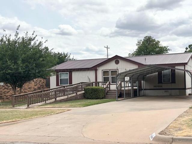 House for sale in Childress, Texas