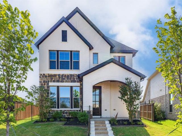 House for sale in Crowley, Texas