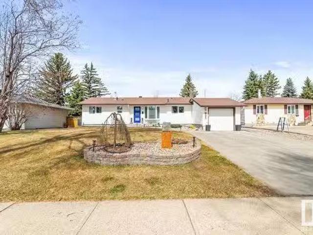 House for sale in Sherwood Park, Alberta