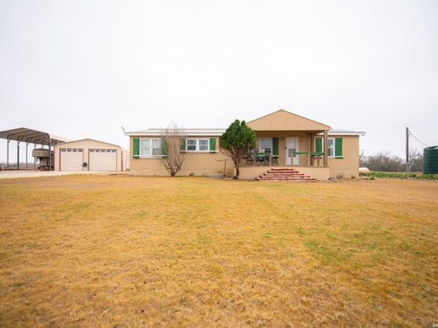 Farm for sale in Jourdanton, Texas