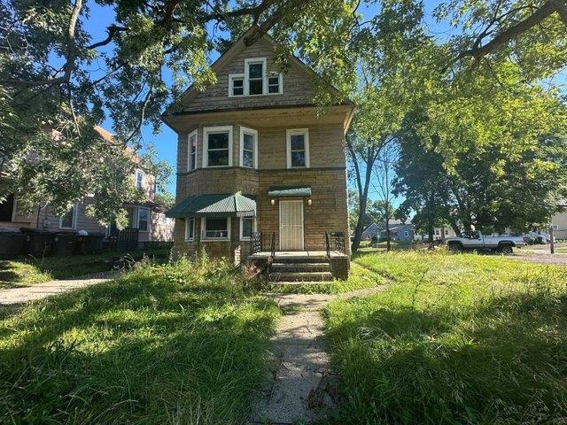 House for sale in Summit, Ohio
