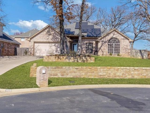 House for sale in Hurst, Tarrant County