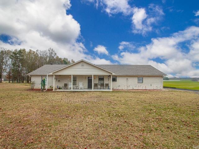 House for sale in Ark