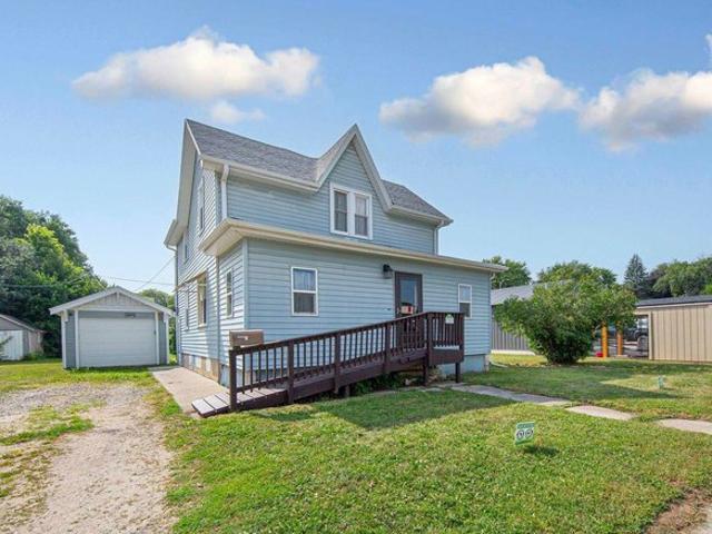 House for sale in Emmetsburg, Iowa