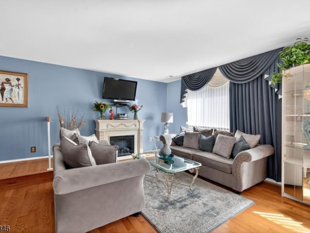 Townhouse for sale in Avenel, New Jersey