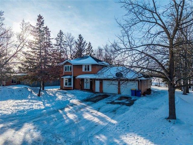 House for sale in Henning, Minnesota