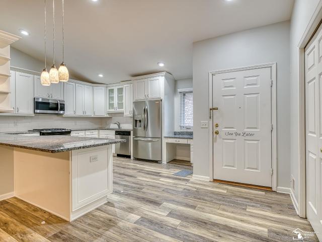 Condo for sale in Monroe, Michigan